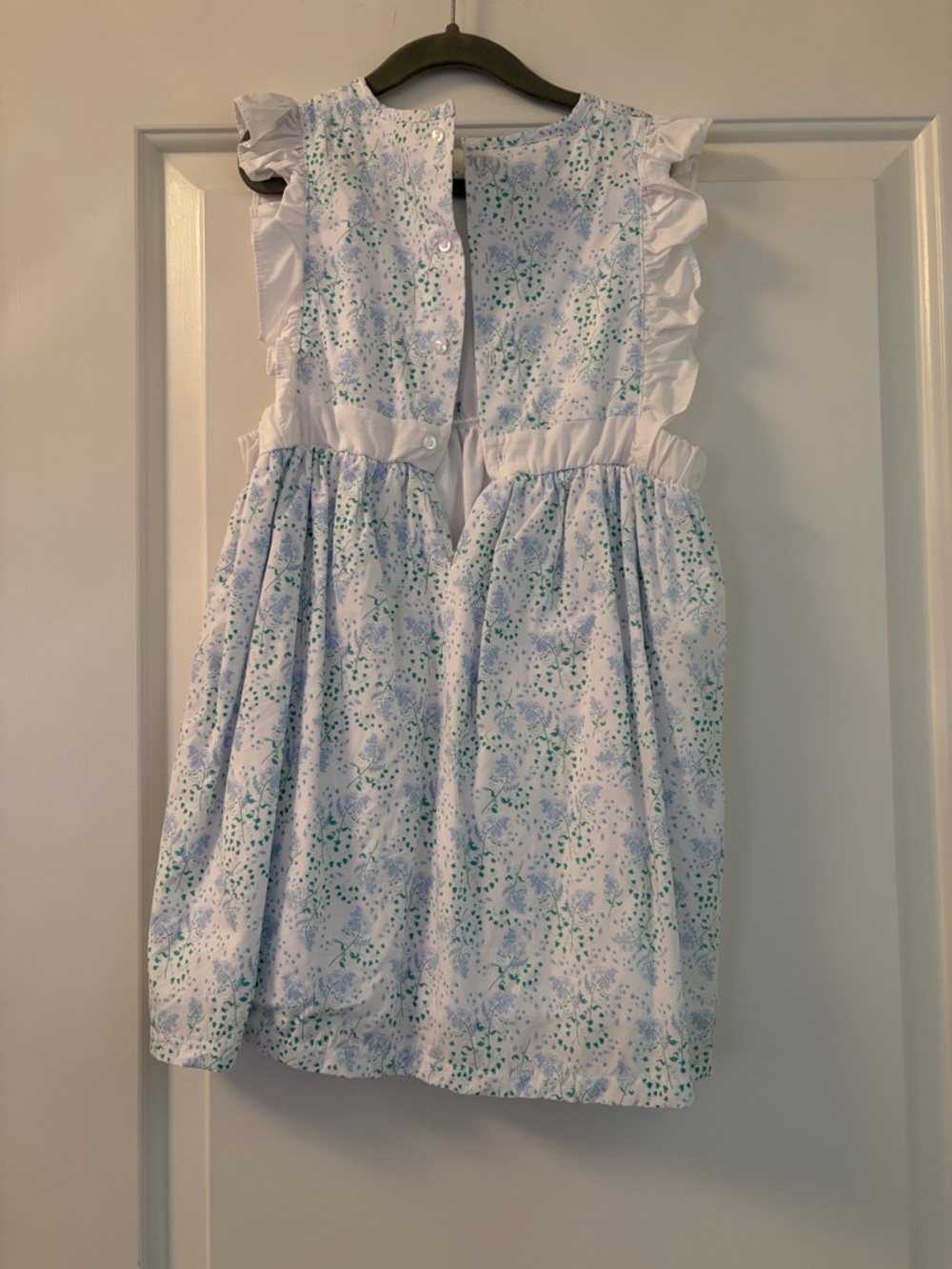 The Proper Peony Olivia White & Light Blue Floral Girls' Dress 6 NWOT - Picture 2 of 4